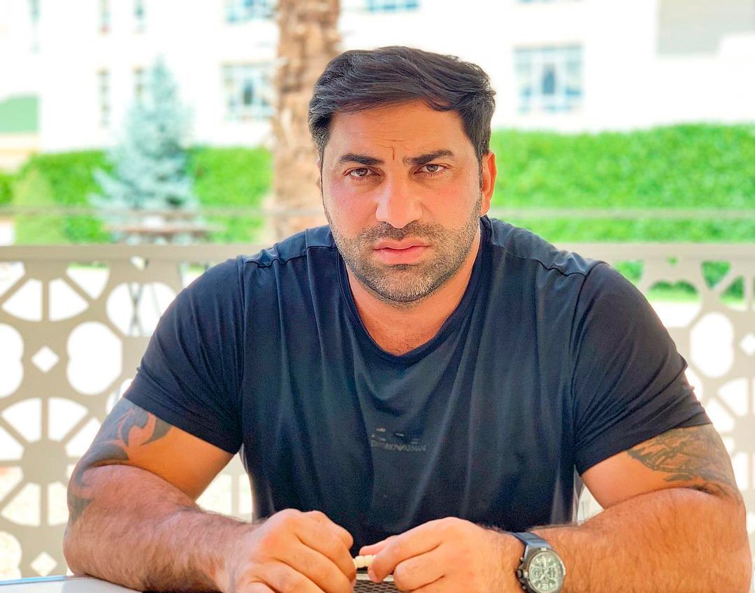 Zaur Baxşəliyevdən Kamil Zeynallıya dəstək paylaşımı