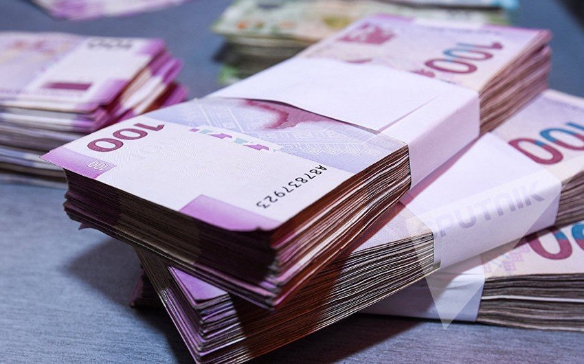 Milli Məclis vergi orqanlarının vəzifəli şəxslərinin maaşının artırılması barədə layihəni ilk oxunuşda qəbul edib
