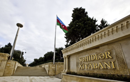 İtaliya Prezidenti Şəhidlər xiyabanında