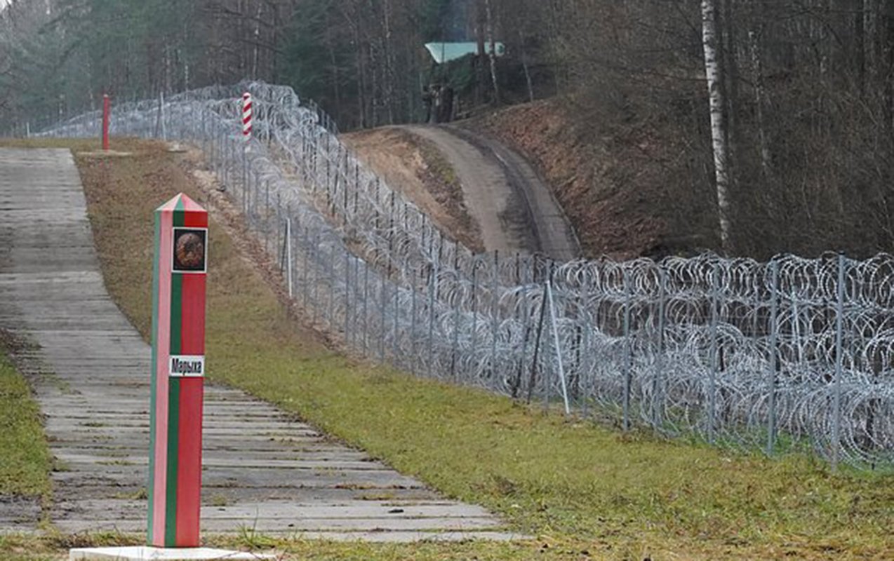 Belarus Litvaya etiraz notası verdi