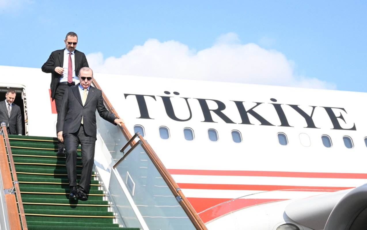 Ərdoğan Bakıya çatdı