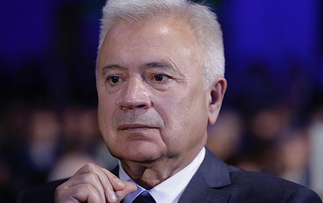 Vahid Ələkbərov bu il 2,58 milyard itirib